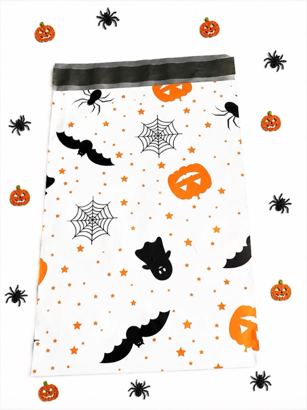 20 14.5โ x 19โ Halloween Bat, Ghost, & Poly Mailers - Picture 3 of 3